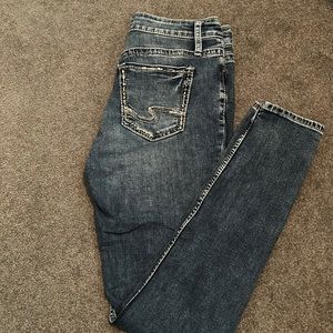 Silver Suki Skinny Jean
